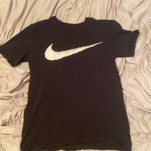 Nike womens small athletic cut shirt